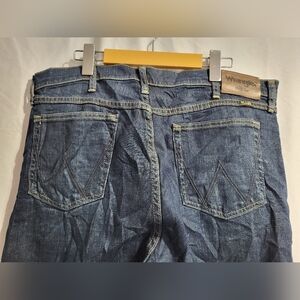 Wrangler Men's Dark Blue Relaxed Jeans, Size 38 X 29